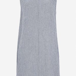 Kjole med garnfarvede striber